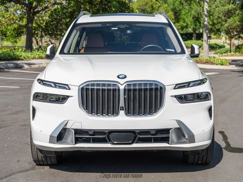 Used 2024 BMW X7 xDrive40i AWD/4WD image 13