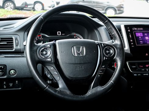 Used 2020 Honda Ridgeline RTL-E image 6