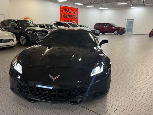 Used 2018 Chevrolet Corvette Stingray Coupe w/ Battery Protection Package RWD image 2