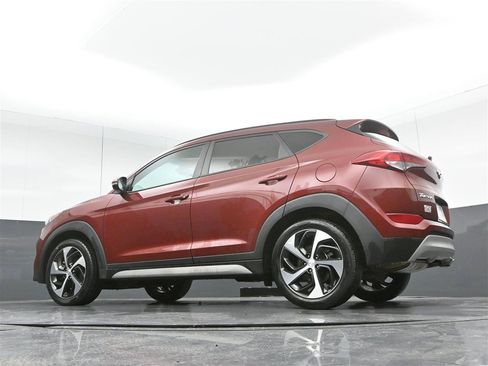 Used 2018 Hyundai Tucson Value w/ Cargo Package FWD image 35