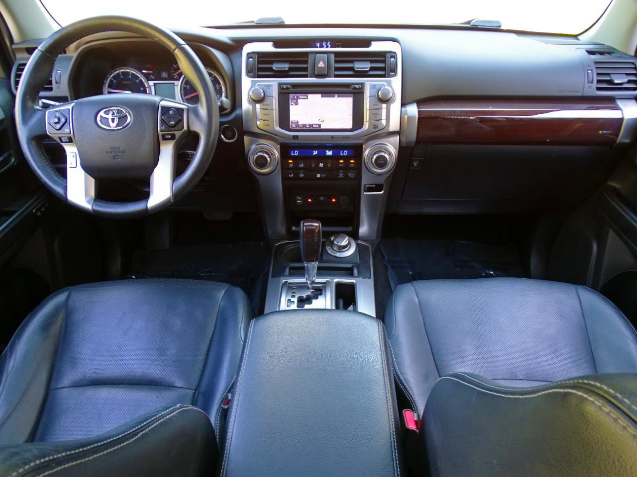 Used 2015 Toyota 4Runner Limited AWD/4WD image 35
