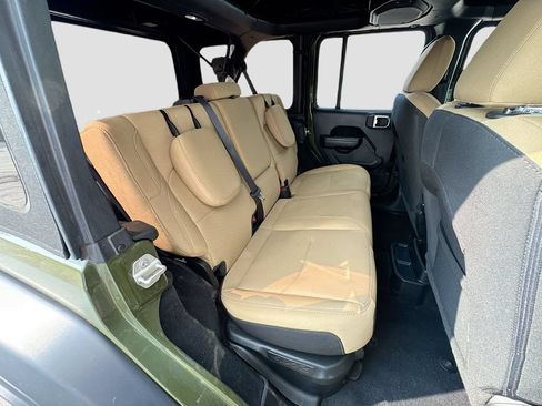 Used 2023 Jeep Wrangler Unlimited w/ Cold Weather Group AWD/4WD image 31
