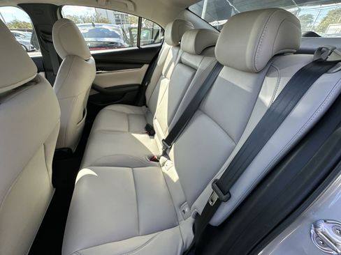 Used 2022 MAZDA MAZDA3 s image 26
