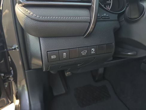 Used 2024 Toyota Camry SE FWD image 20