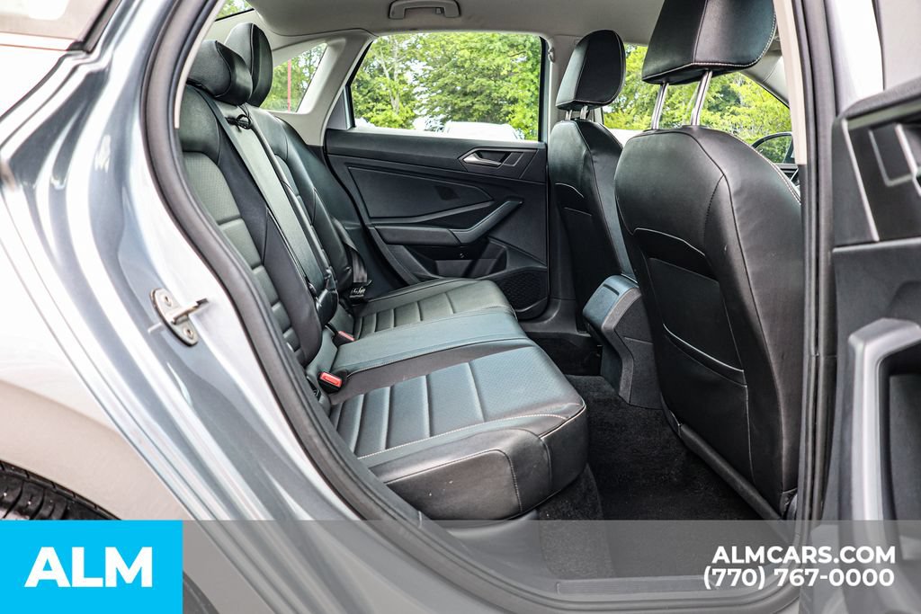 Used 2024 Volkswagen Jetta SE FWD image 21