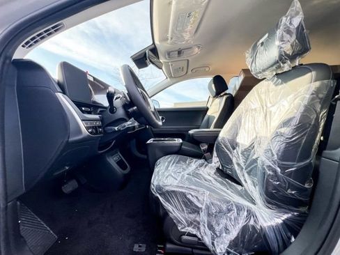 New 2026 Hyundai Ioniq 5 SEL image 16