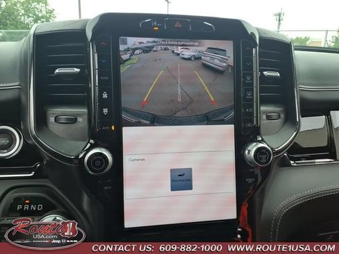 Used 2025 RAM 1500 Limited w/ Body Color Bumper Group AWD/4WD image 36