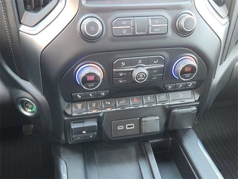 Used 2020 Chevrolet Silverado 3500 LTZ w/ LTZ Premium Package image 22