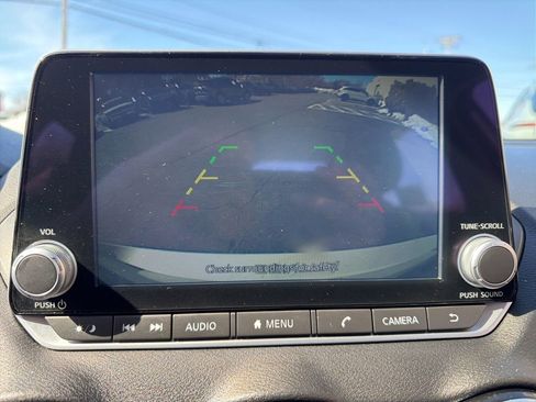 Used 2024 Nissan Sentra SR FWD image 24