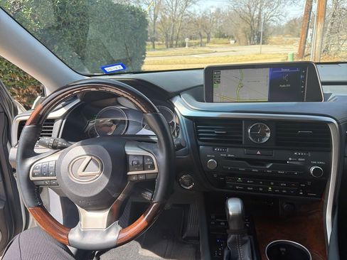 Used 2017 Lexus RX 350 FWD w/ Premium Package image 26