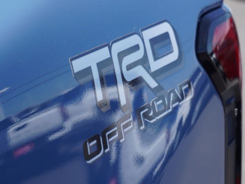 New 2026 Toyota Tacoma TRD Off-Road AWD/4WD image 9