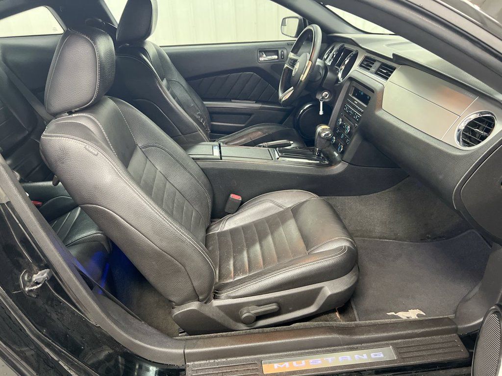 Used 2012 Ford Mustang Premium RWD image 20