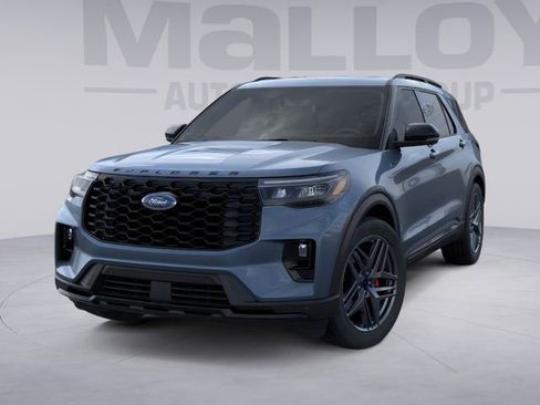 New 2026 Ford Explorer ST-Line w/ ST-Line Street Pack image 2