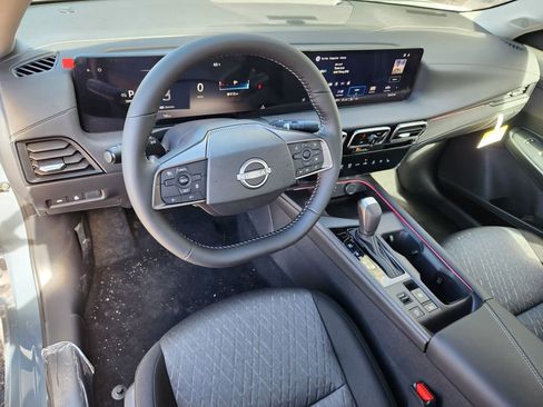 New 2026 Nissan Sentra SV w/ SV Convenience Package FWD image 9