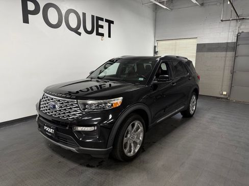 Used 2020 Ford Explorer Platinum w/ Premium Technology Package AWD/4WD image 2