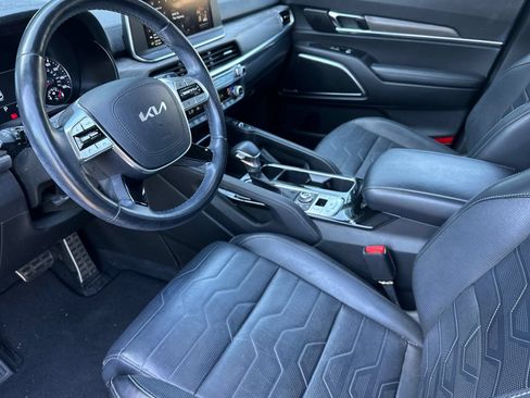 Used 2022 Kia Telluride SX w/ SX Prestige Package AWD/4WD image 10