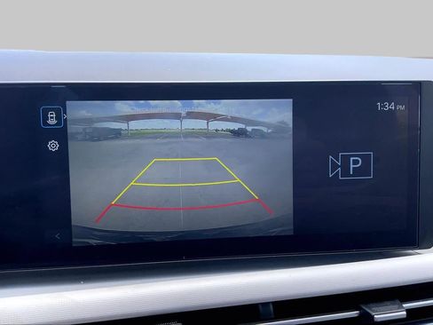 Used 2025 Hyundai Tucson SE FWD image 29