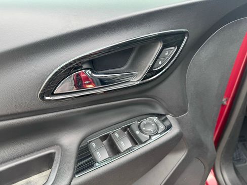 Used 2019 Chevrolet Equinox LT image 25