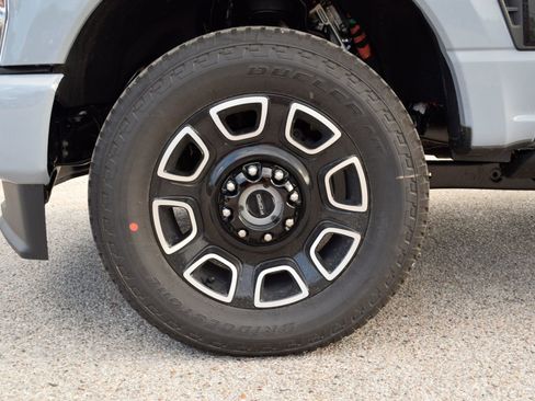New 2026 Ford F250 Platinum AWD/4WD image 25