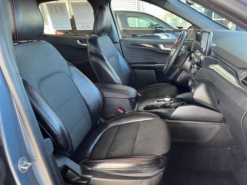 Used 2023 Ford Escape ST-Line image 36