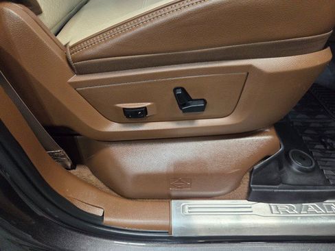 Used 2019 RAM 3500 Laramie AWD/4WD image 74