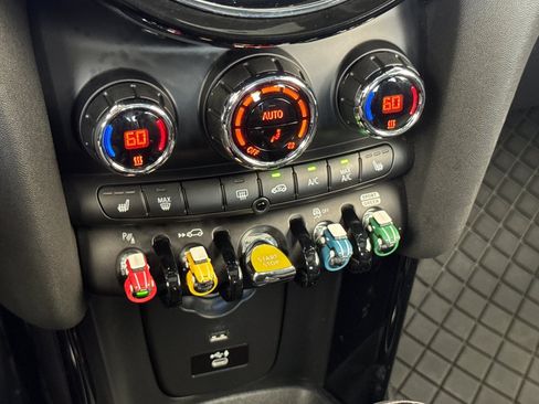 Used 2022 MINI Cooper SE FWD image 20