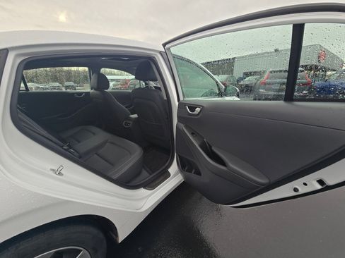 Used 2019 Hyundai Ioniq Limited image 13
