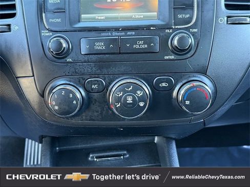 Used 2016 Kia Forte LX w/ LX Popular Plus Package image 19