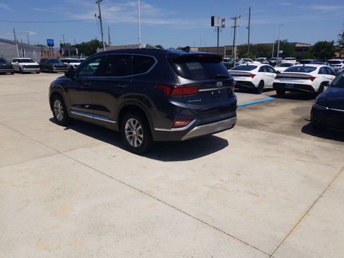 Used 2020 Hyundai Santa Fe SEL FWD image 5