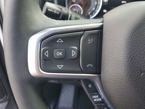 Used 2025 RAM 1500 Big Horn AWD/4WD image 16