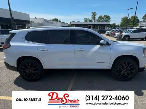 New 2026 GMC Acadia Denali Ultimate AWD/4WD image 9