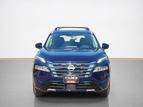 New 2026 Nissan Rogue Platinum w/ Platinum Premium Package image 4