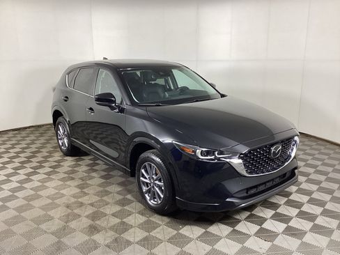 Used 2025 MAZDA CX-5 AWD 2.5 S w/ Preferred Package image 1