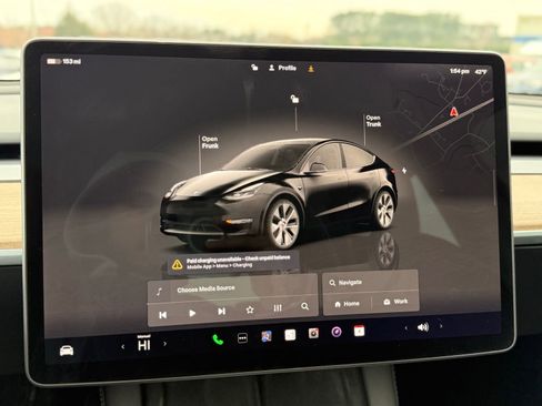 Used 2024 Tesla Model Y Long Range image 59