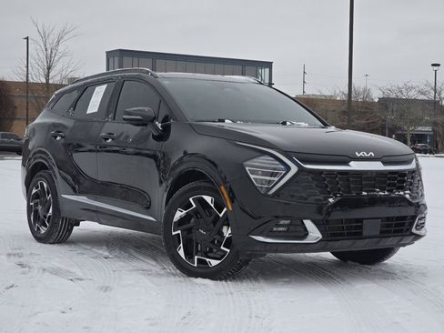 Used 2023 Kia Sportage SX image 2