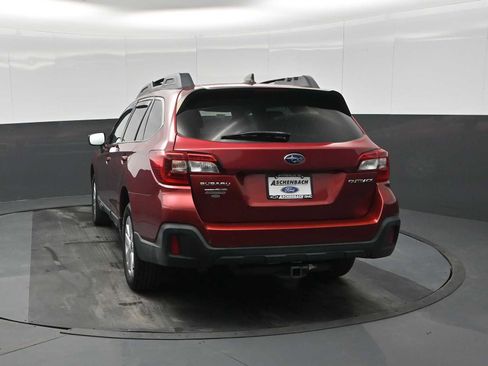 Used 2018 Subaru Outback 2.5i Premium image 7