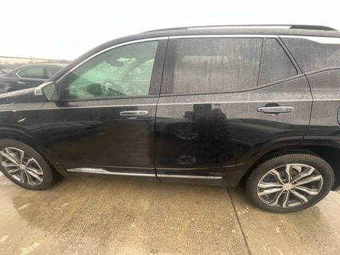 Used 2020 GMC Terrain Denali w/ Denali Premium Package image 10