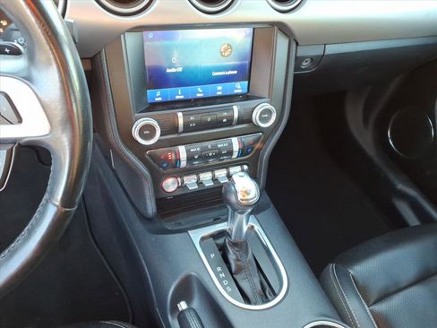 Used 2021 Ford Mustang Premium image 31