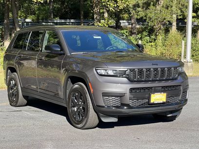 Used 2024 Jeep Grand Cherokee L Laredo