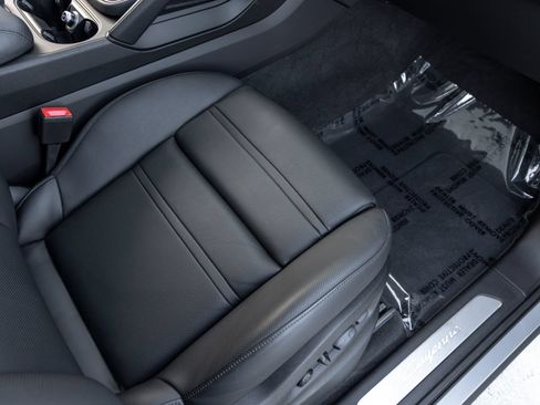 Certified 2026 Porsche Cayenne Coupe AWD/4WD image 52