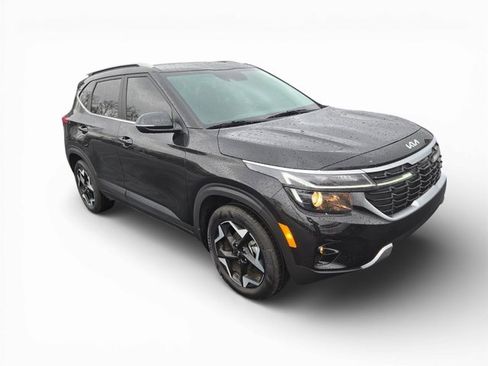 Used 2025 Kia Seltos EX image 1