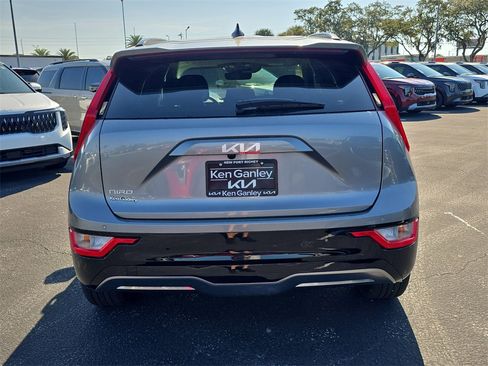 New 2025 Kia Niro Wind image 7