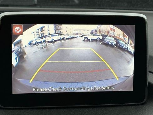 Used 2016 MAZDA MAZDA3 i Touring w/ Popular Equipment Package image 14