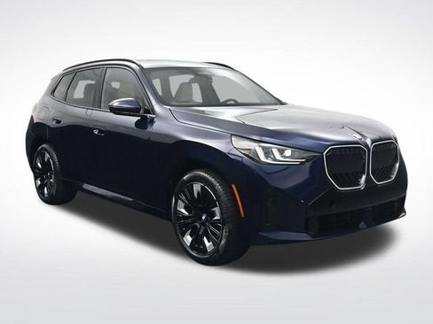 New 2026 BMW X3 xDrive30i w/ Premium Package AWD/4WD image 2