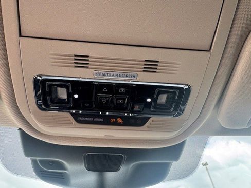 Used 2023 Lincoln Aviator Reserve w/ Equipment Group 201A AWD/4WD image 20