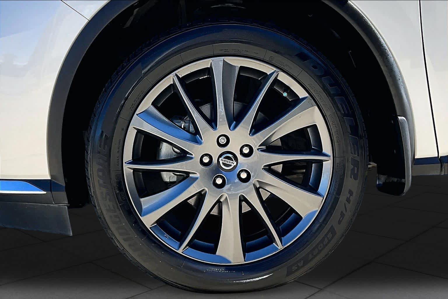 Used 2021 Nissan Murano SV w/ SV Special Edition Package FWD image 11