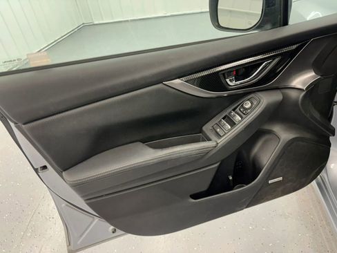 Used 2017 Subaru Impreza 2.0i Limited image 34