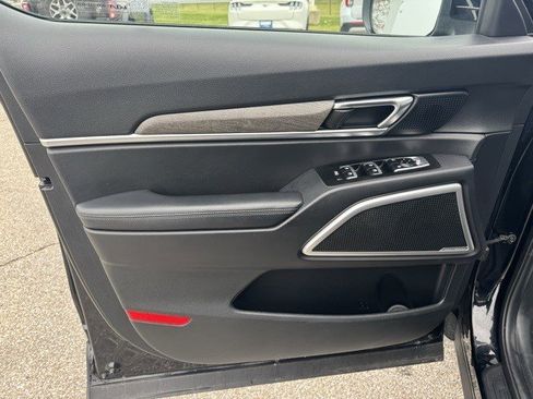 Used 2022 Kia Telluride EX image 10