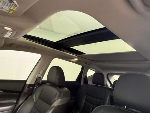 Used 2016 Nissan Murano Platinum w/ Platinum Technology Package image 33