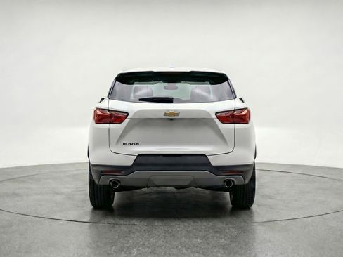 Used 2025 Chevrolet Blazer LT FWD image 7
